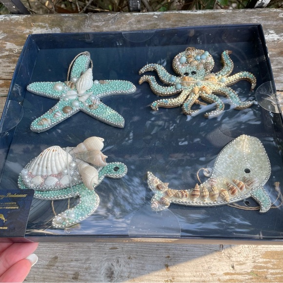 Tommy Bahama  Holiday  Tommy Bahama Nautical Seashell Christmas Tree 